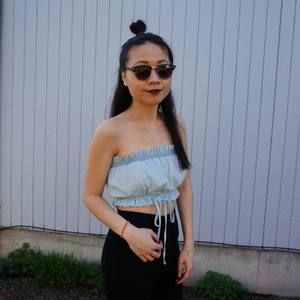 Meet your Posher, Alina